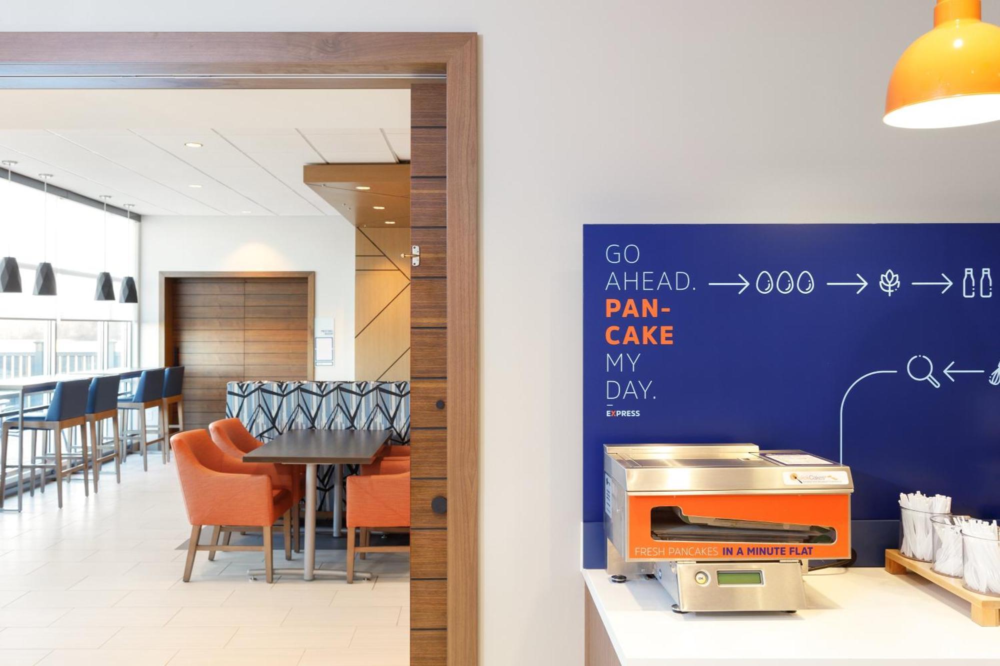Holiday Inn Express & Suites Memphis East By Ihg Ngoại thất bức ảnh